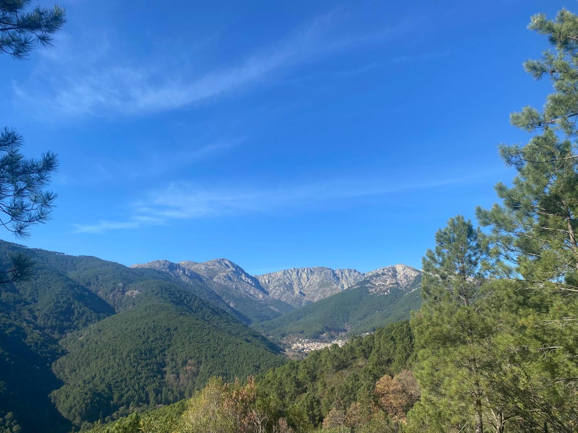 Hostal Cielo De Gredos Guisando Extérieur photo